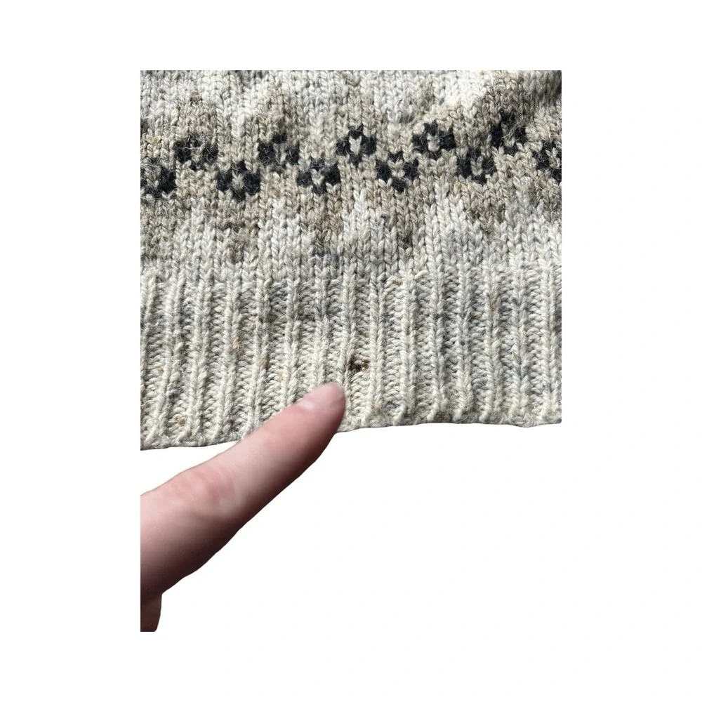 Vintage Milano Sport Woman's M Fair Isle Beige Button Up Sweater Vest‎